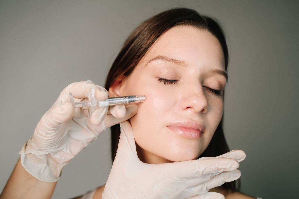 acido hialuronico pomulos